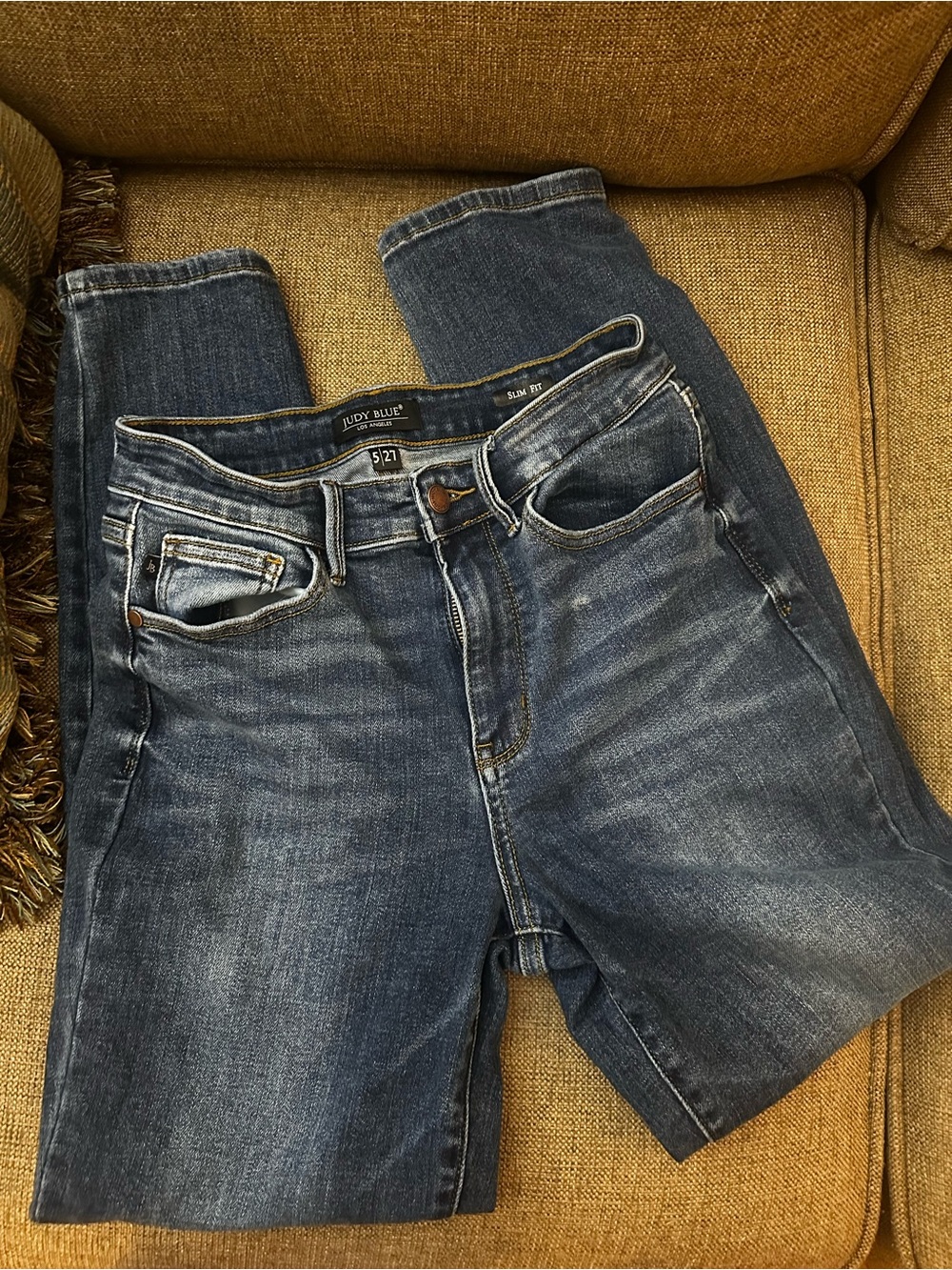 Judy Blue Women's Slim Dark  Wash Jeans EUC Size 5/27